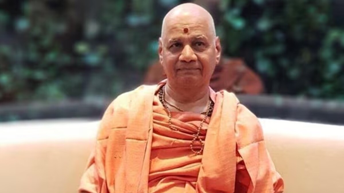 govind dev giri maharaj latest marathi news