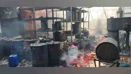Fire Erupts, Fire Erupts at Varsha Printing and Pen Ink, nagpur, fire incident in Nagpur, Varsha Printing and Pen Ink Manufacturing Company in Nagpur, Hingna MIDC, No Casualties Reported,