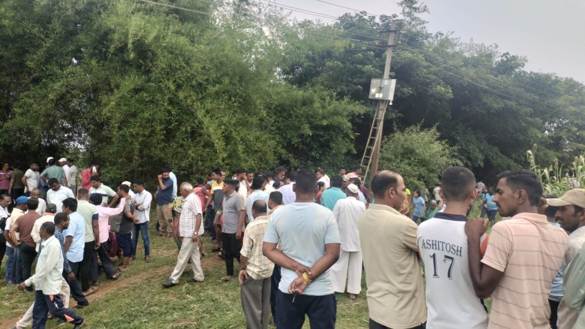 Four died after drowning in a river in Kagal taluka. Search for one