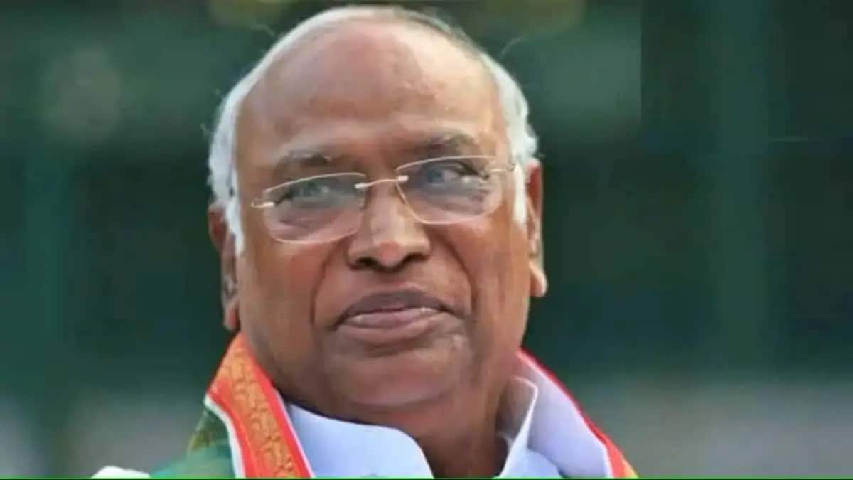 congress chief mallikarjun kharge slams narendra modi