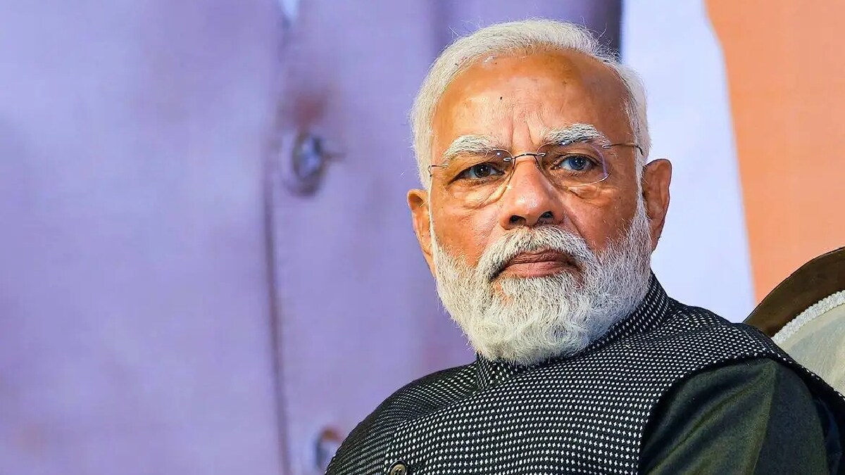Loksatta samorchya bakavarun opposition parties Prime Minister Narendra Modi campaign