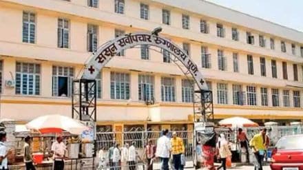 24 patients die every day in Sassoon last year maximum number of 8 thousand 875 people died in hospitals in the state