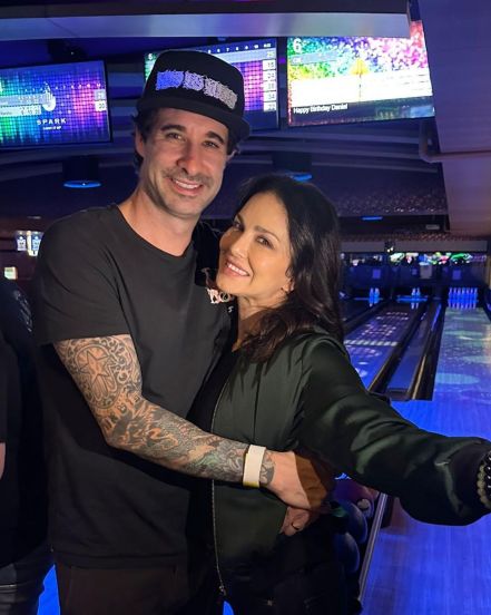 sunny-leone-love-story 