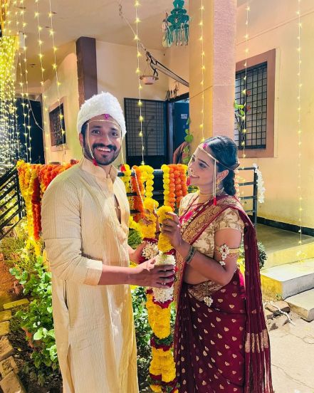 Aditi Dravid Sainkeet Kamat New Song