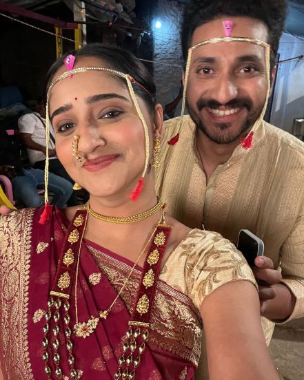 Aditi Dravid Sainkeet Kamat New Song