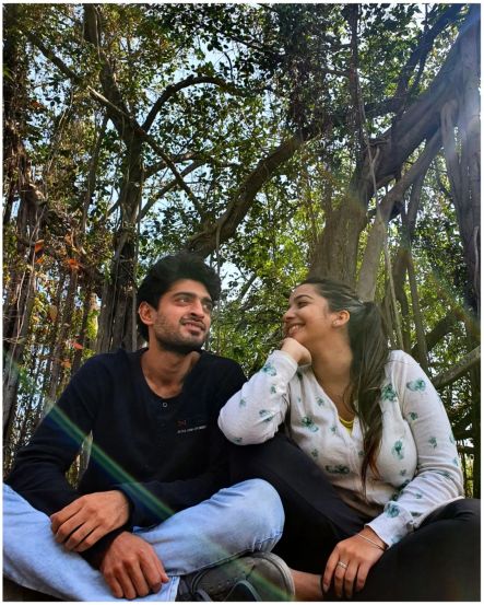 Amey Narkar Girlfriend Isha Sanjay Play Role In Lakhat Ek Amcha Dada marathi serial
