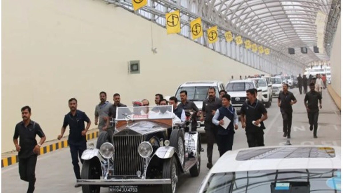Vintage Cars Of India