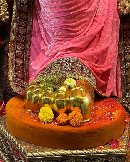 Lalbaugcha Raja Ganesh Muhurat Puja