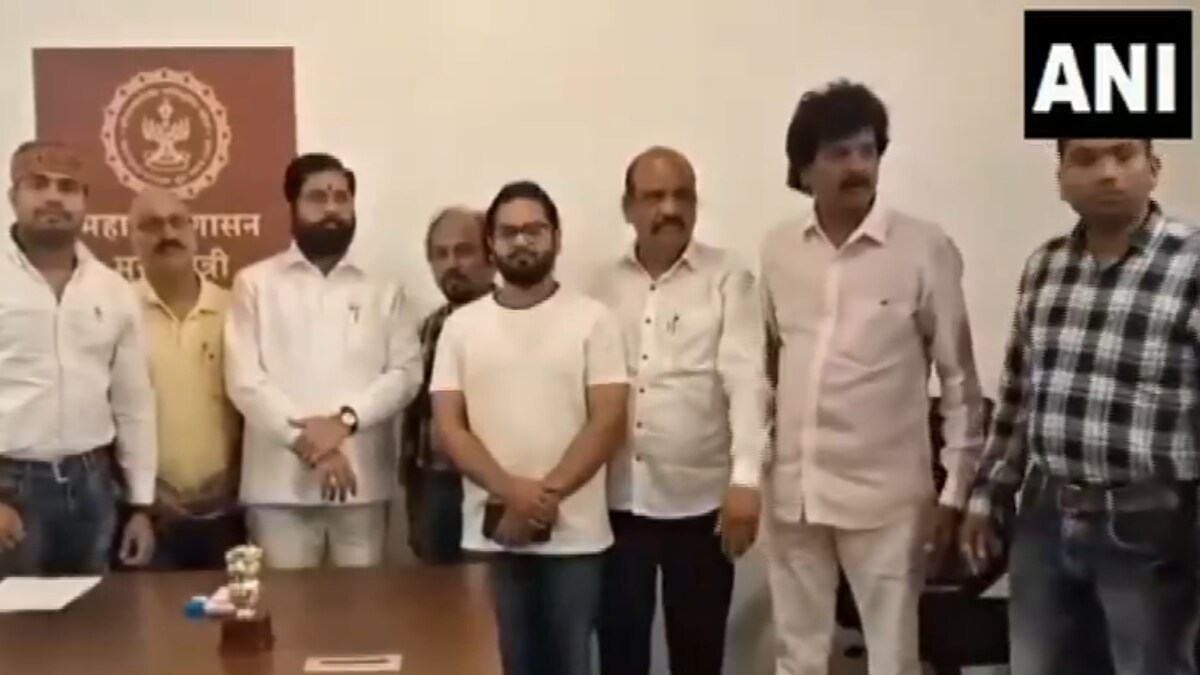eknath shinde met with pune car accident victims family