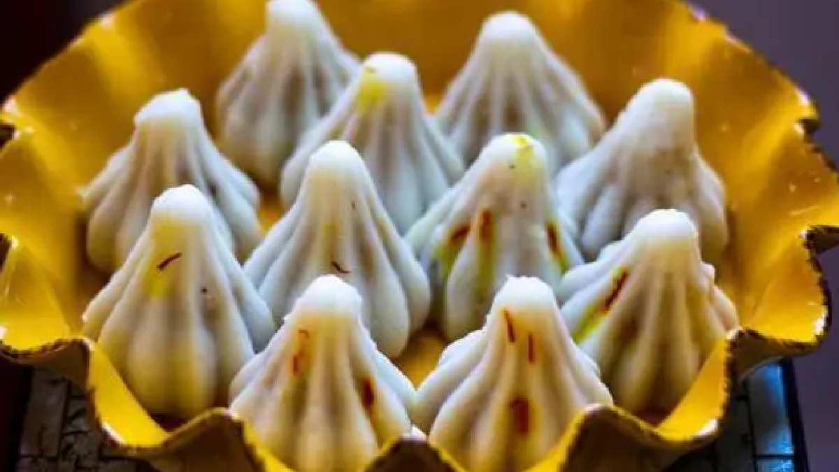 coconut modak for sankashti chaturthi