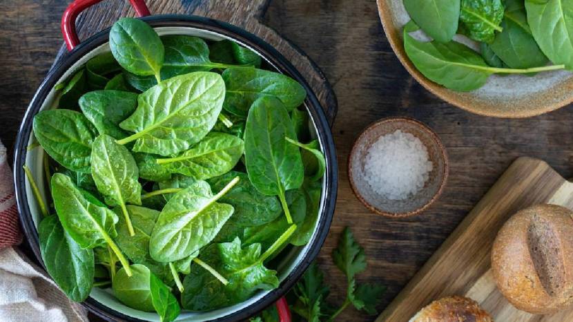 How To Make Green Spinach Or Palak Pulao Or Rice Note Down Tasty And Healthy Marathi Recipe and Learn how to Cook 
