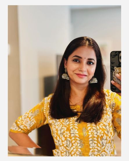 Sayali Sanjeev Yellow Kurta