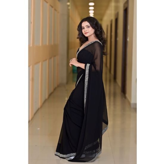 Shivali Parab Black Saree