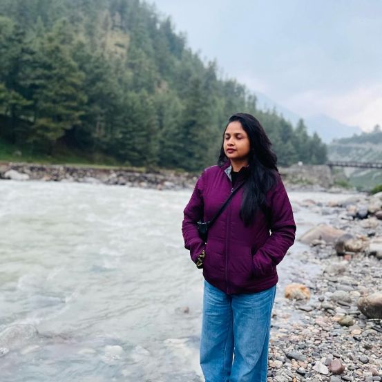 aai-kuthe-kay-karte-fame-isha-himachal-pradesh