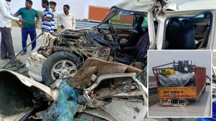 3 dead including husband and wife and five injured in an accident on samruddhi expressway