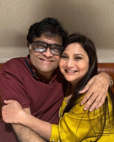 ashok saraf home unique nameplate