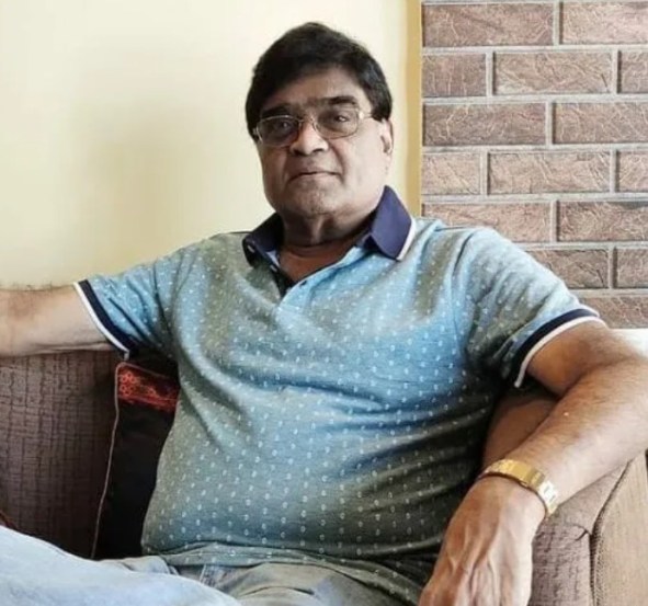ashok saraf home unique nameplate