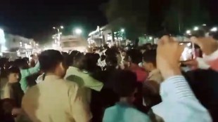jalgaon stone pelting marathi news,