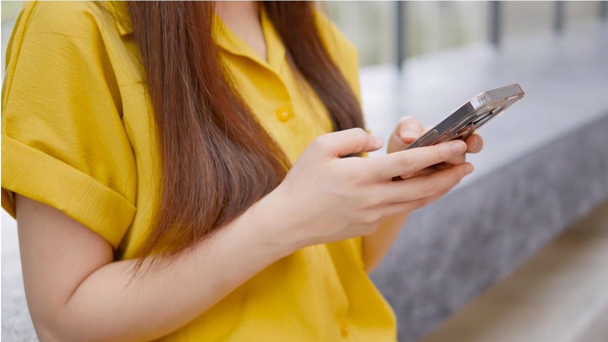 Indian women rank third in spying on their husbands