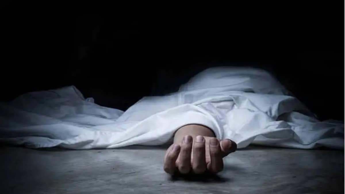 jalna mother suicide marathi news