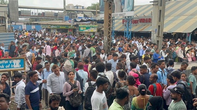 virar railway station overcrowded