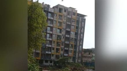 Hammer on illegal building on park reservation in Kopar