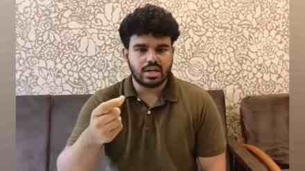 Mumbai, Doctor Finds Human Finger in Ice Cream Cone, Police Launch Investigation, in malad Doctor Finds Human Finger in Ice Cream,