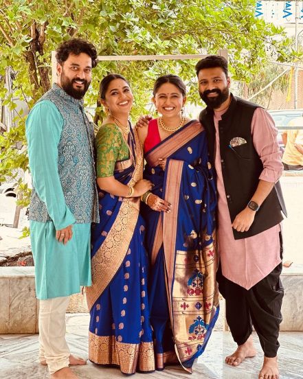 marathi-celebrities-celebrated-first-var-purnima-after-marriage
