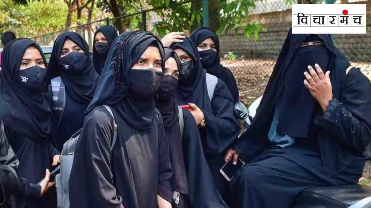 Former Police Officer Julio Ribeiro, Julio Ribeiro, Plight of Muslims Under Modi Shah Government, Plight of Muslims Under Modi Shah Government in india, uneducated muslim situation in india, Julio Ribeiro Efforts with Mohalla Committees Post Mumbai Riots, Mohalla Committees Post Mumbai Riots
