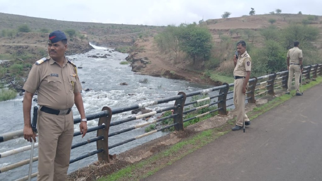In spite of the opposition of the locals the settlement was dissolved from Kashyapi Nashik