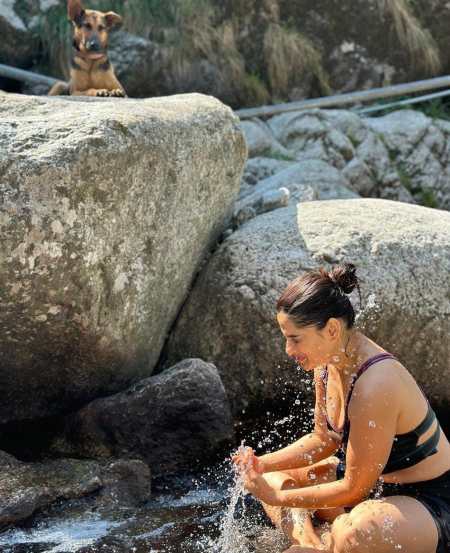 priya bapat solo trip
