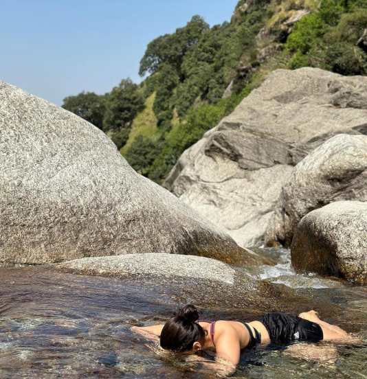 priya bapat solo trip