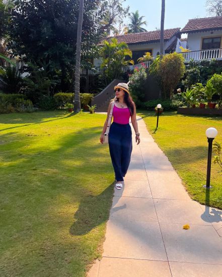 shreya-bugde-vacations