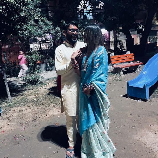 vada-pav-girl-chandrika-dixit-husband