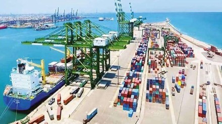 separate road will be built for the construction of the vadhavan port