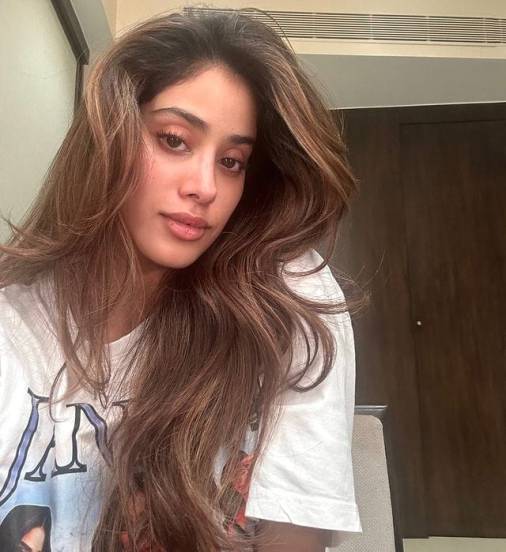 Janhvi Kapoor in Hospital