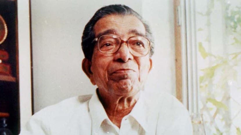 Poet Narayan Surve