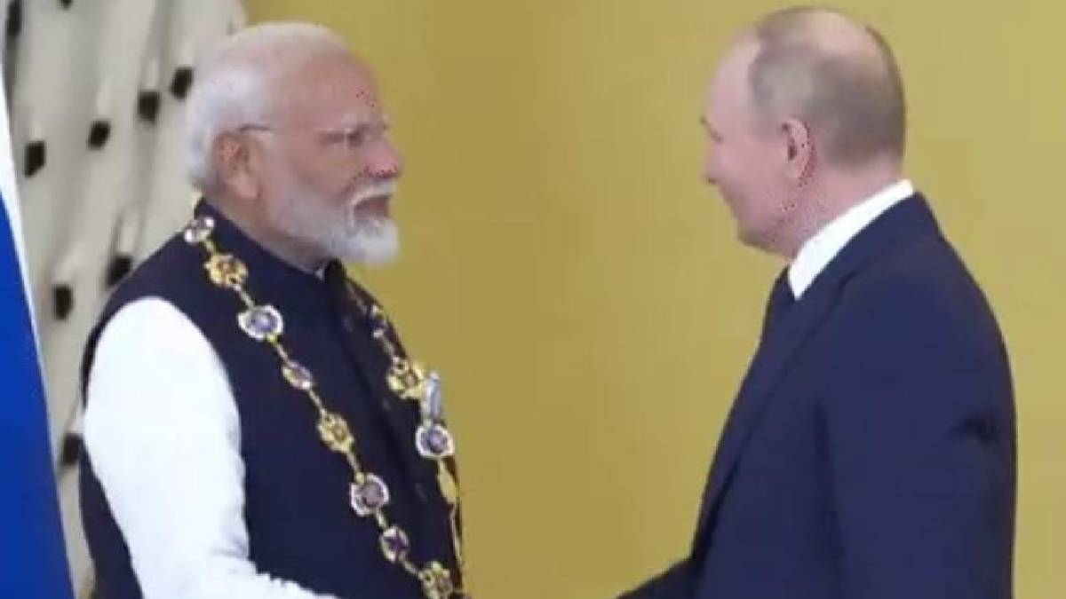 Narendra Modi and Vladimir Putin