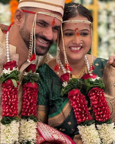Sameer Vidwans Juilee Sonalkar Wedding Photos