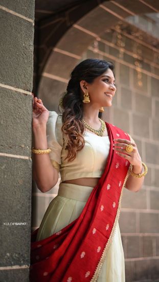 Samruddhi Kelkar South Indian Look