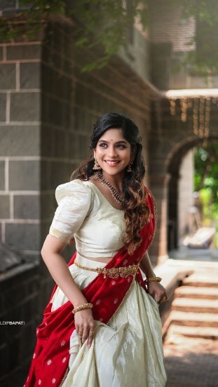 Samruddhi Kelkar South Indian Look