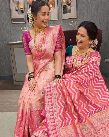 Tula Shikvin Changlach Dhada Akshara Adhipati