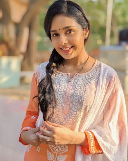 Tula Shikvin Changlach Dhada Akshara Adhipati
