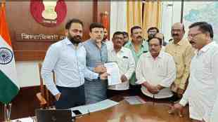 Nagpur, Ashish Deshmukh, BJP, Sunil Kedar, Dilip Walse Patil, Nagpur Cooperative Bank Scam, Mahayuti, hearing postponed, farmers' money, indefinite hunger strike, mahayuti tension, nagpur news