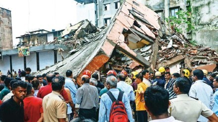 3 killed In belapur after unauthorised building collapses in navi mumbai