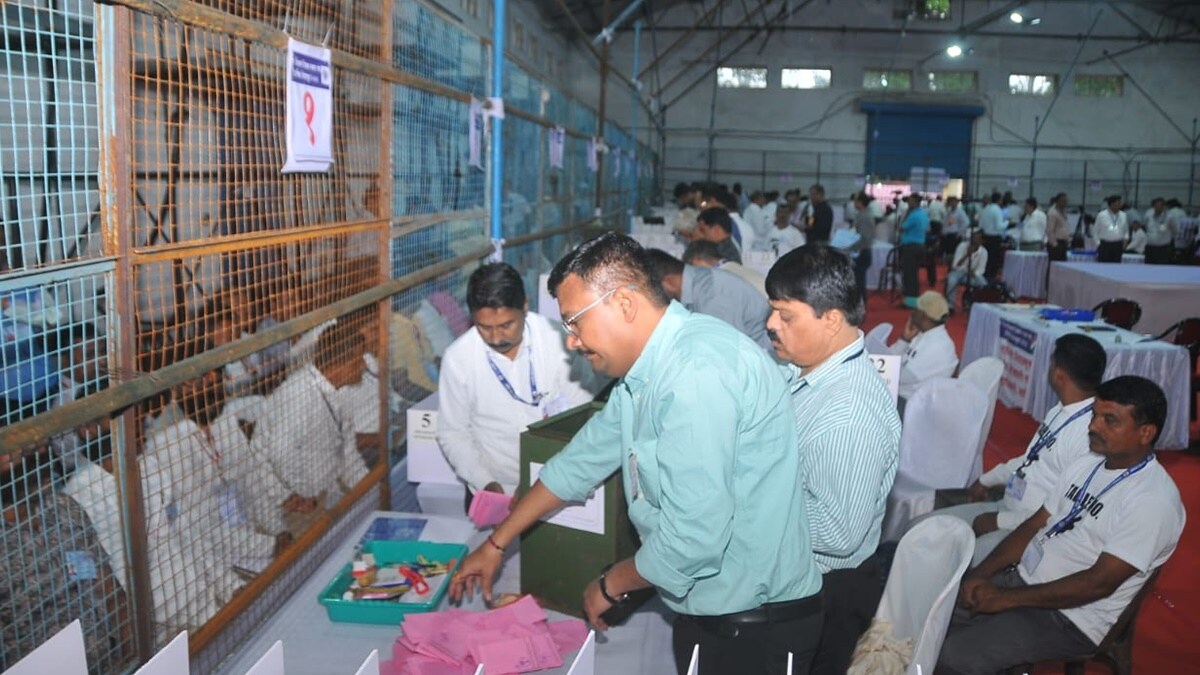 nashik teachers marathi news