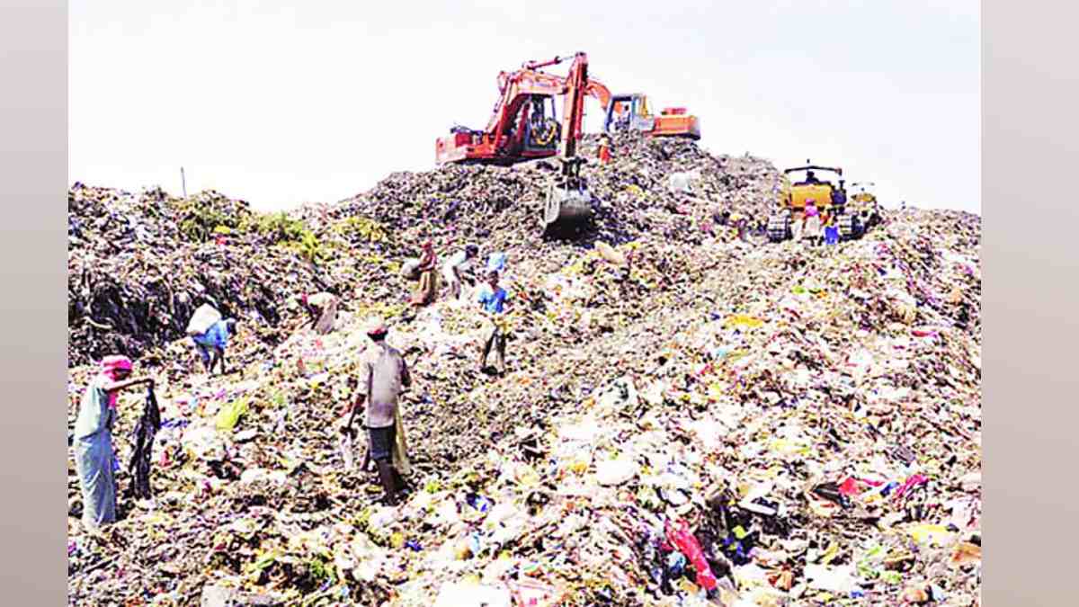 Thane, garbage crisis, waste collection, water scarcity, monsoon, disease spread, landfill space, solid waste planning, waste transport, Daighar project, Ghodbunder, municipal corporation, public representatives, epidemic diseases, dengue, malaria, traffic congestion, solid waste plant, alternative site