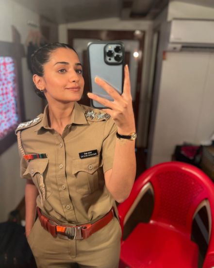 hruta-durgule-hindi-web-series-on-hotstar