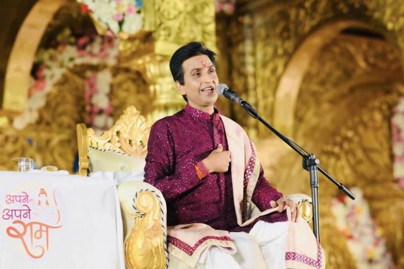 Kumar Vishwas Monthly Income