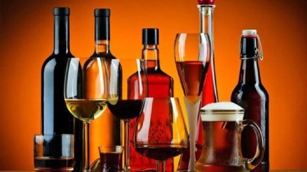 Pune, Pune Excise Depart, Excise Department Busts more than 1 Crore Liquor Smuggling, Liquor Smuggling through Cosmetic Boxes, Liquor Smuggling, pune news, latest news, loksatta news,